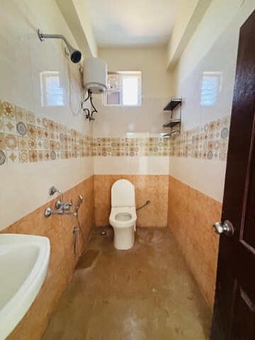 Master Bedroom in 2 BHK Apartment at Raghavendra Arcade, Kondapur – for Rent