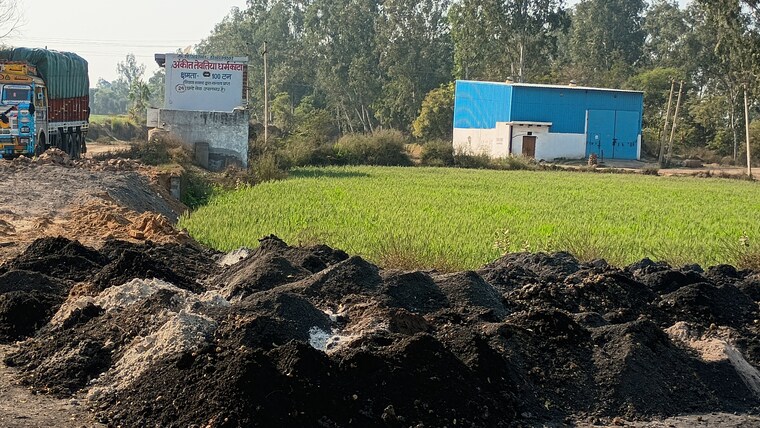 undefined, sikri-industrial-area Commercial Industrial Plot 1000 Sq.Yd. In Sector 20 Faridabad 8346759