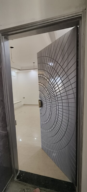 Bathroom in 3 BHK Builder Floor at Sector 85 – for Sale