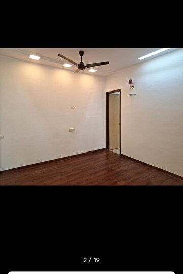 Room in 1 BHK Apartment at Mahim West – for Sale