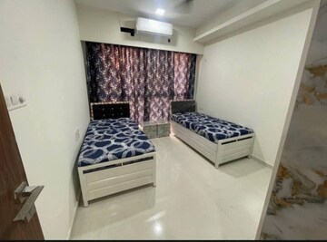 Room in  Pg at Aarey Colony – for Rent