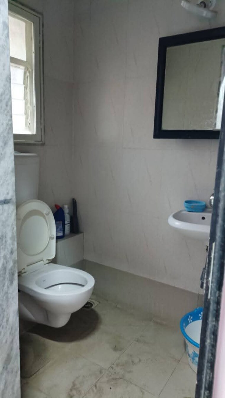 Bathroom, dheeraj-jade-residences 1 Bedroom 473 Sq.Ft. Apartment In Wagholi Pune 8347080