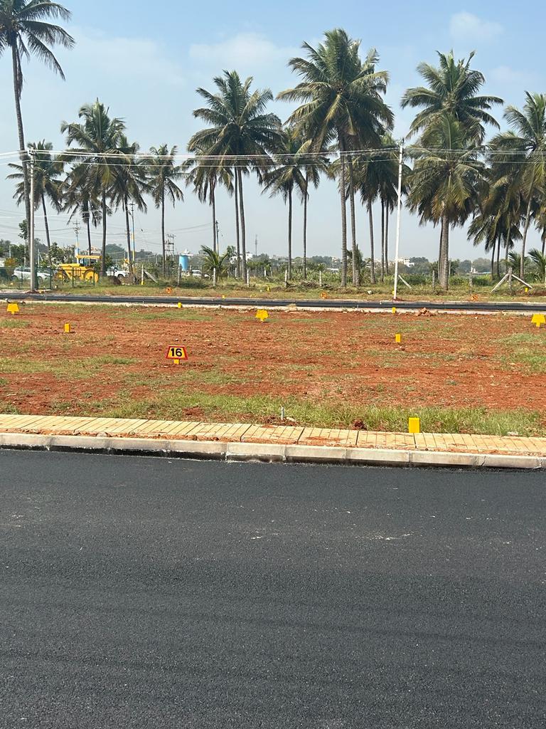 Plot For Sale in Nelamangala