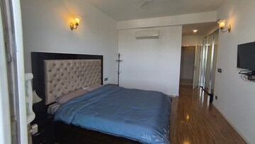 Bedroom in 3 BHK Apartment at DLF The Crest, Sector 54 – for Rent
