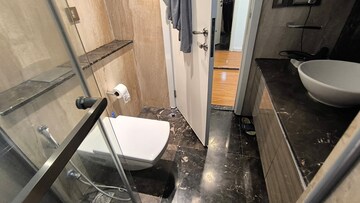 Team Area in 3 BHK Apartment at DLF The Crest, Sector 54 – for Rent