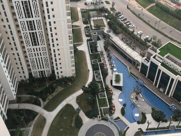 4 BHK Apartment – Exterior View View at DLF The Crest, Sector 54 - for Rent