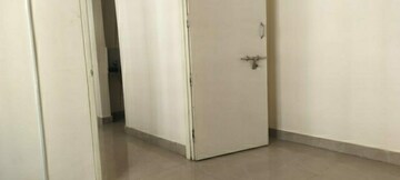 Room in 1 BHK Apartment at Mountain Breeze, Powai – for Rent