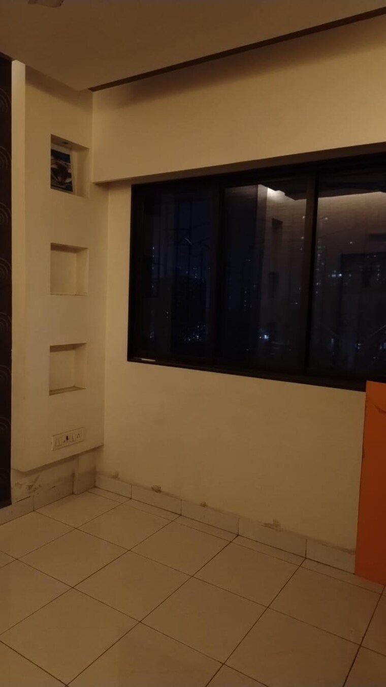 Room, green-acres-apartment 3 Bedroom 1000 Sq.Ft. Apartment In Waghbil Thane 8347324