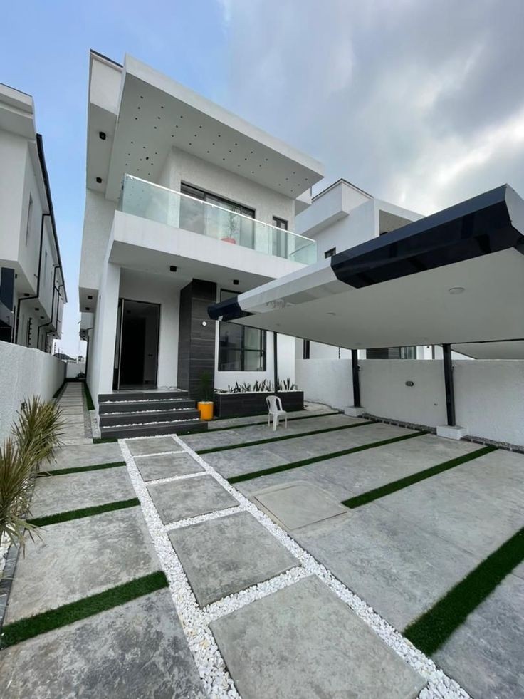 3 BHK + Pooja Room,Study Room,Extra Room Villa For Sale in Tk Complex Villas For Sal