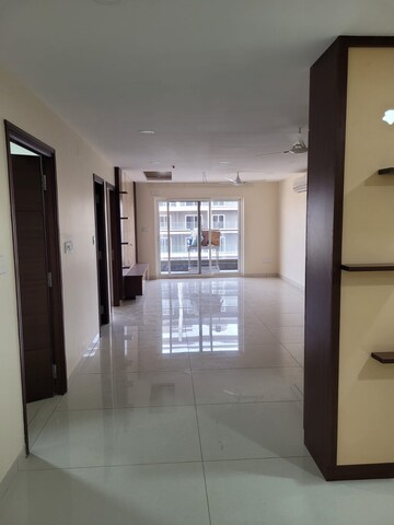Room in 3 BHK Apartment at Aparna Luxor Park, Kondapur – for Rent