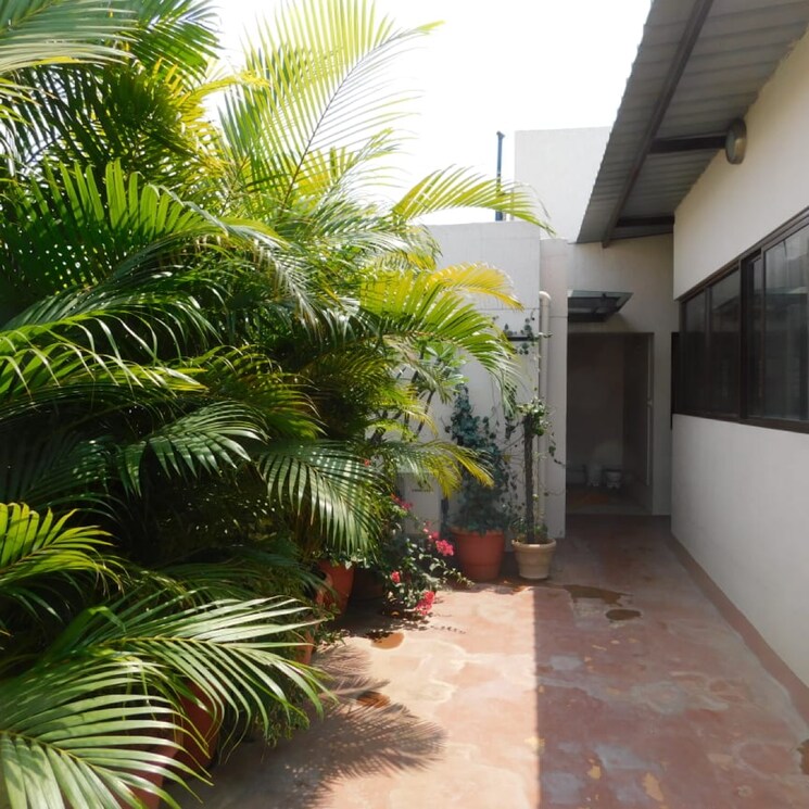 Garden, jayanagar 4 Bedroom 2100 Sq.Ft. Apartment In Jayanagar Bangalore 8347486