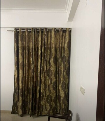 Building Lobby in 3 BHK Apartment at Butler Colony – for Rent