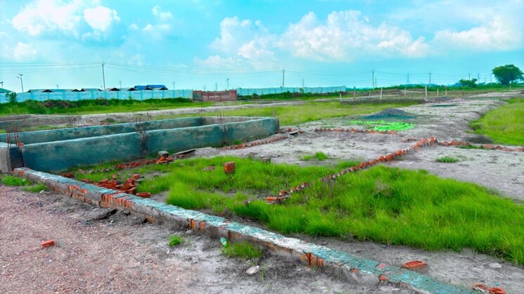 Exterior View, upsidc site b  100 Sq.Yd. Plot In Upsidc Site B Greater Noida 8347708