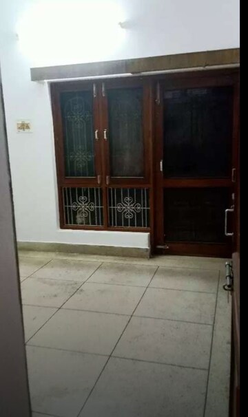 Room in 3 BHK Independent House at Niralanagar – for Rent
