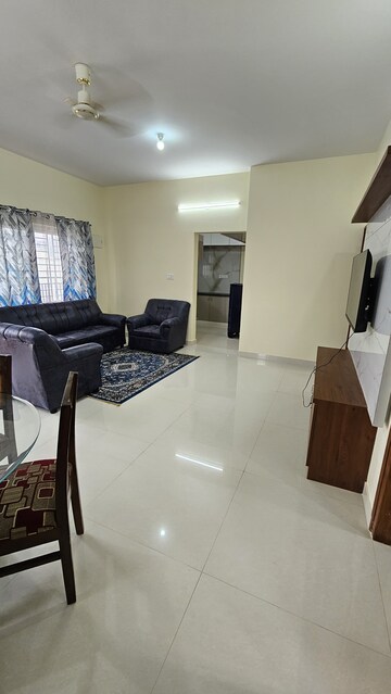 Master Bedroom in 2 BHK Apartment at Hebbal – for Rent