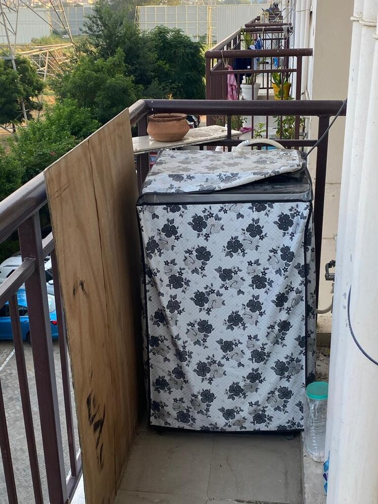 Balcony, avl-36-gurgaon 2 Bedroom 720 Sq.Ft. Apartment In Sector 36 Gurgaon 8347737