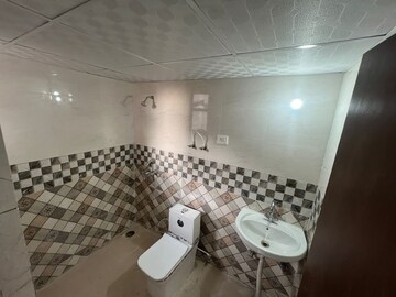 Bathroom in 3 BHK Apartment at Ascent Sevy Ville De Phase II, Raj Nagar Extension – for Rent