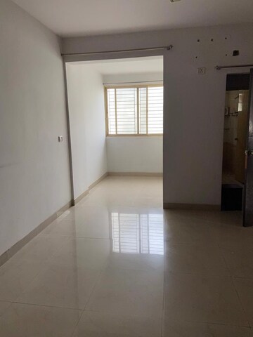 Room in 2 BHK Apartment at SLV Spring Fields, Nagavara – for Rent