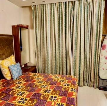 Bedroom in 2 BHK Apartment at Lodha Splendora, Bhayandarpada – for Rent