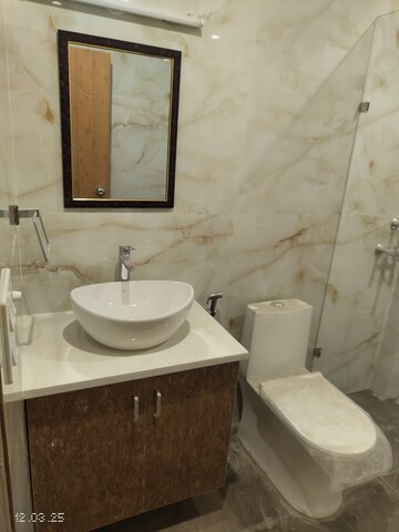Bathroom in 2 BHK Builder Floor at Sector 57 – for Rent