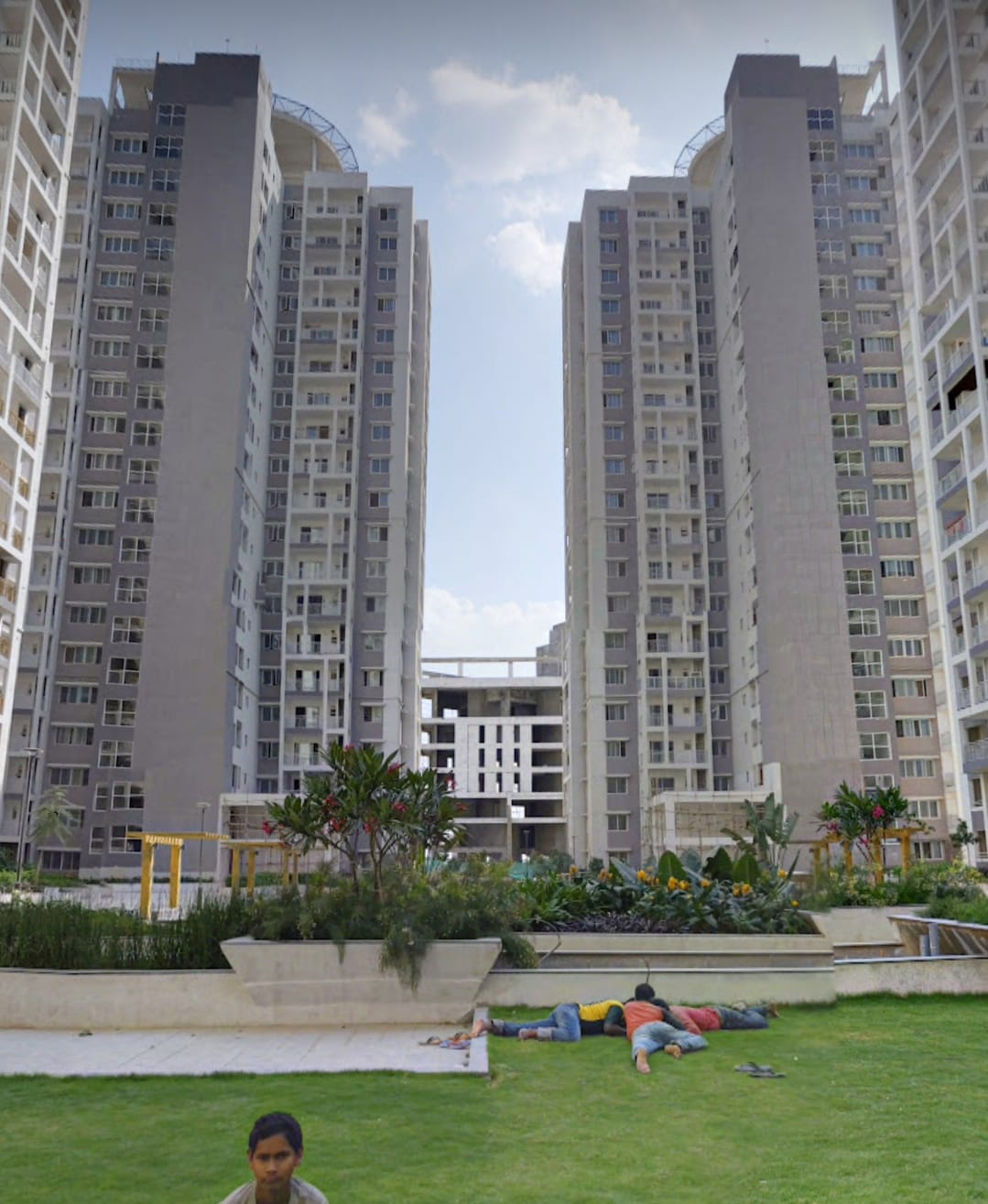 3 BHK 1890 Sq.Ft. Apartment in Lansum Etania