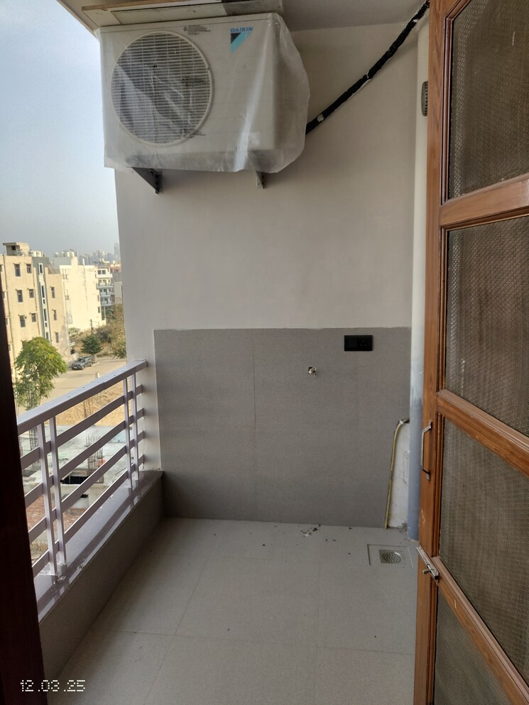 undefined, sector 57 3 Bedroom 1560 Sq.Ft. Builder Floor In Sector 57 Gurgaon 8347839