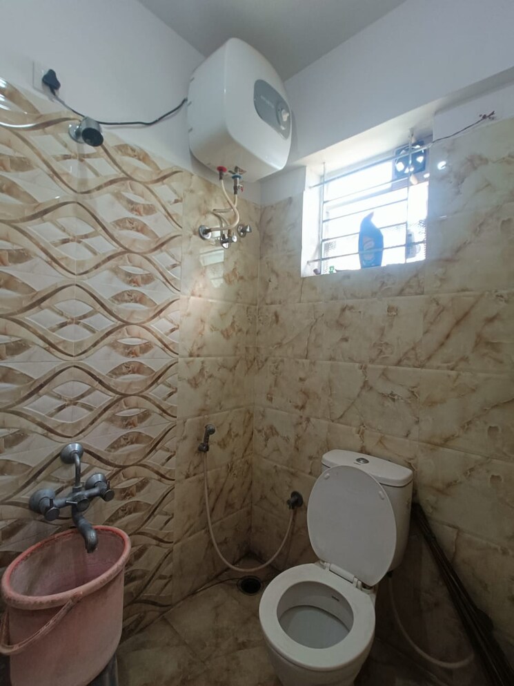 Bathroom, sumukha-maple-grove 4 Bedroom 1940 Sq.Ft. Apartment In Akshayanagar Bangalore 8347880