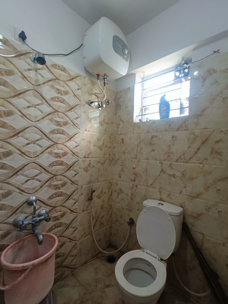 Bathroom, sumukha-maple-grove 4 Bedroom 1940 Sq.Ft. Apartment In Akshayanagar Bangalore 8347880
