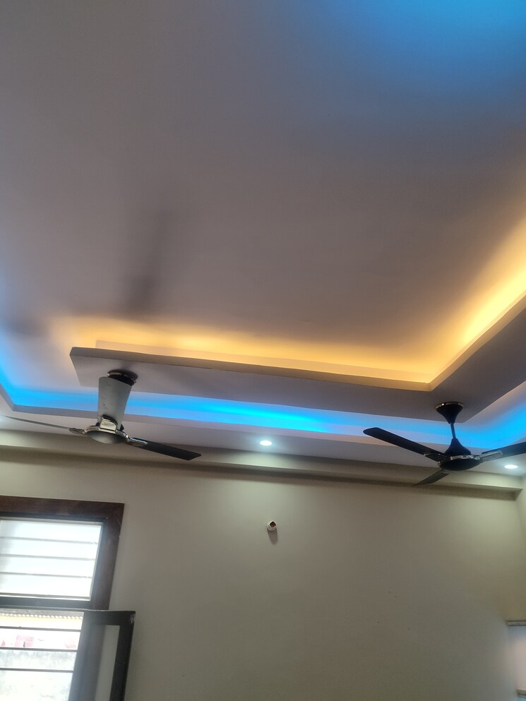 undefined, balaji-enclaves 3 Bedroom 100 Sq.Yd. Apartment In Govindpuram Ghaziabad 8347895