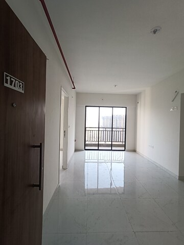1.5 BHK Apartment For Rent in Runwal Gardens, Dombivli East