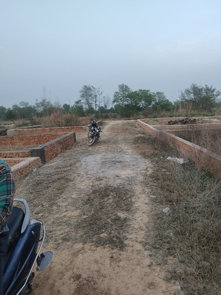 undefined, raj nagar extension  100 Sq.Yd. Plot In Raj Nagar Extension Ghaziabad 8347935