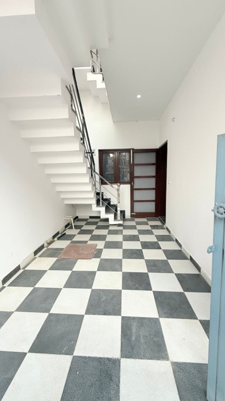 undefined, kharar 4 Bedroom 121 Sq.Yd. Villa In Kharar Mohali 8347955