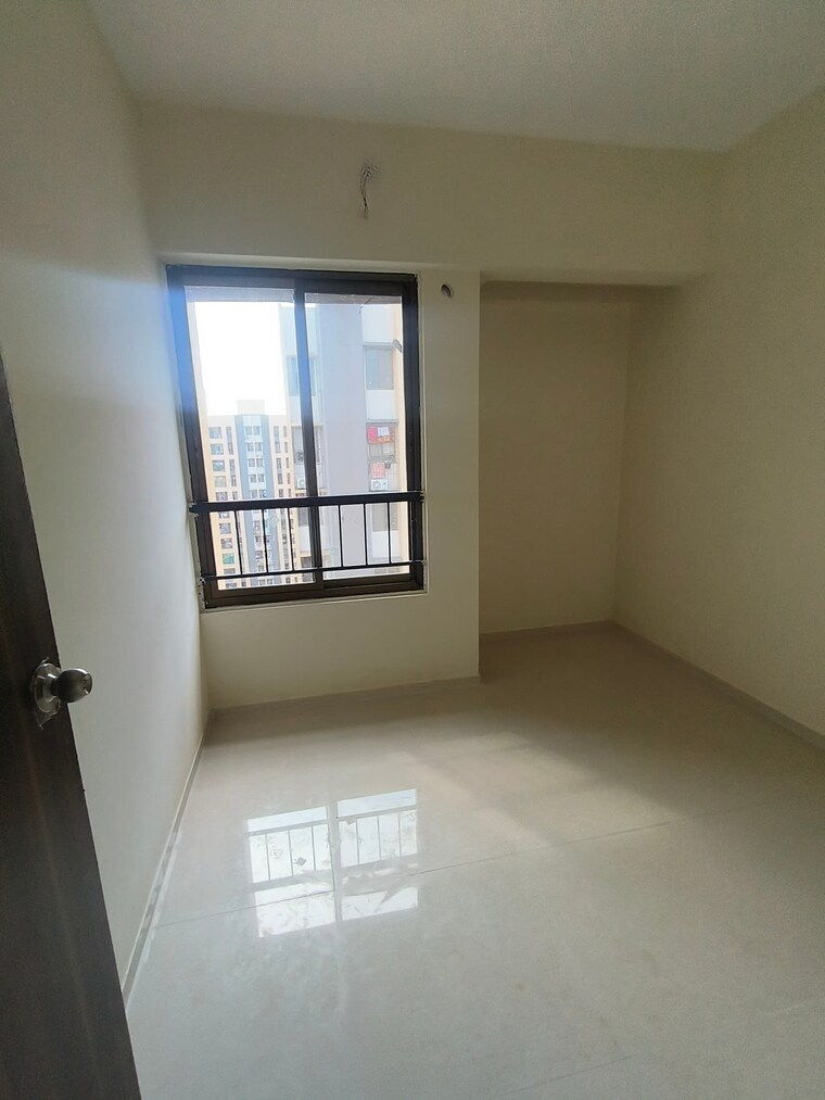 Room, rustomjee-virar-avenue-l1-l2-and-l4-wing-c-and-d 2 Bedroom 512 Sq.Ft. Apartment In Virar West Palghar 8347954