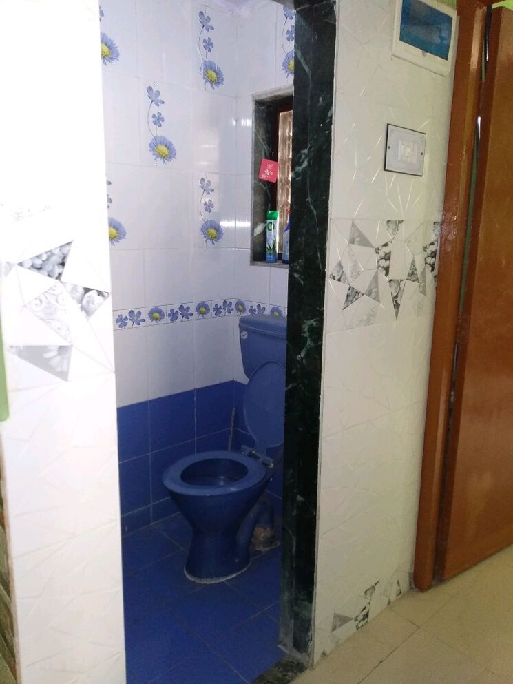 Bathroom, shangrila-chs-virar 2 Bedroom 850 Sq.Ft. Apartment In Virar West Palghar 8347967