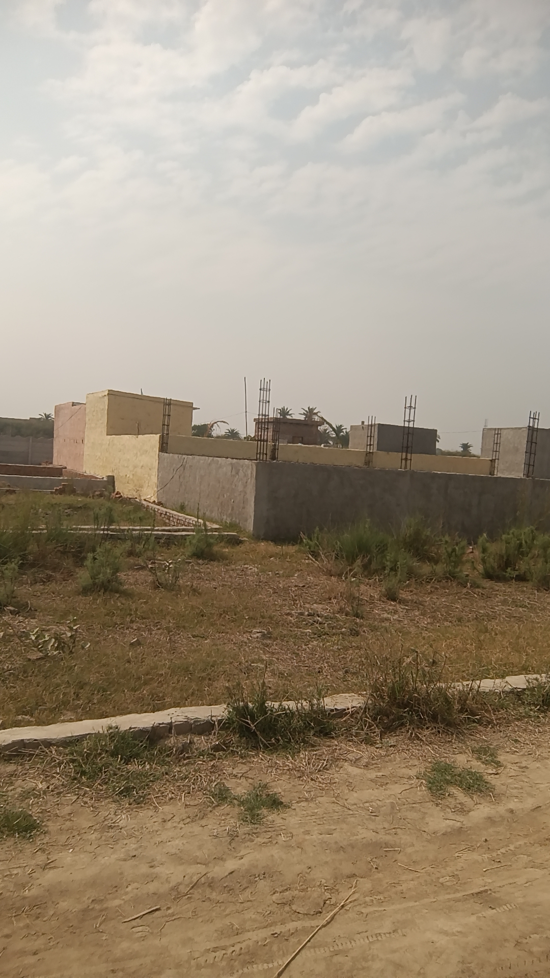 Plot For Sale in Bhopani Plots