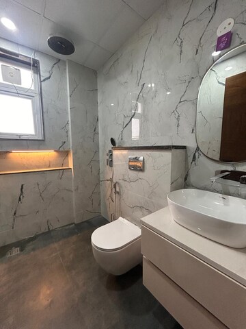 Master Bedroom in 1 BHK Builder Floor at Sushant Lok 3, Sector 57 – for Rent
