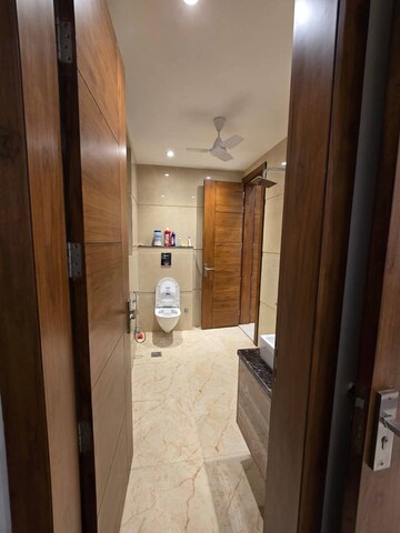 Bathroom in 2 BHK Builder Floor at Ardee City, Sector 52 – for Rent