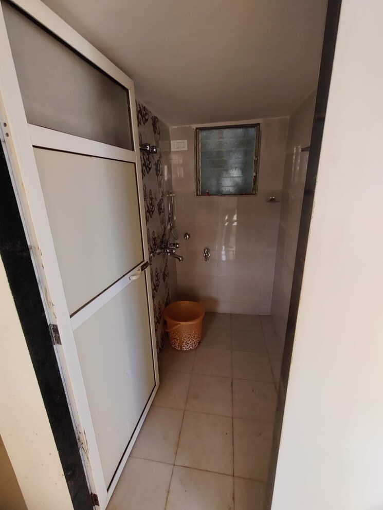 Bathroom, shanti-garden-mira-road 1 RK 335 Sq.Ft. Apartment In Mira Road East Thane 8348014