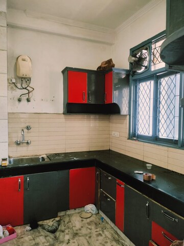 2 BHK Builder Floor For Rent in Saket
