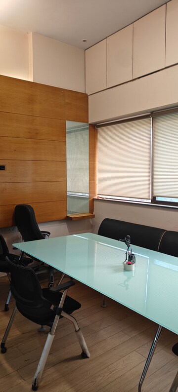 Team Area in  Office Space at Raheja Plaza Andheri, Andheri West – for Rent