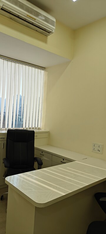 Furnished Amenities in  Office Space at Shri Krishna, Andheri West – for Rent
