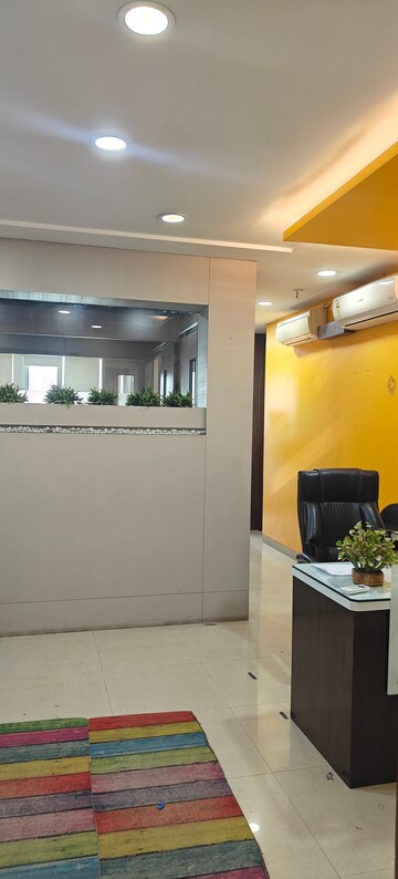 Furnished Amenities in  Office Space at Shri Krishna, Andheri West – for Rent