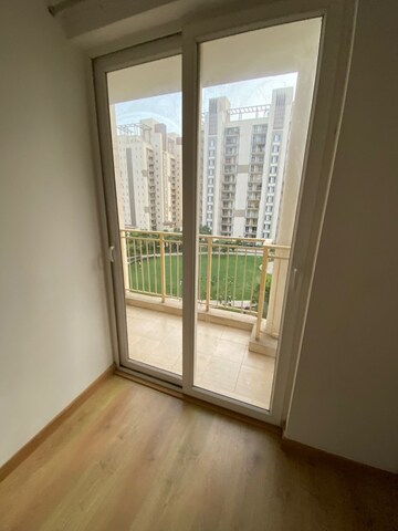 3 BHK Apartment For Rent in Emaar Gurgaon Greens, Sector 102