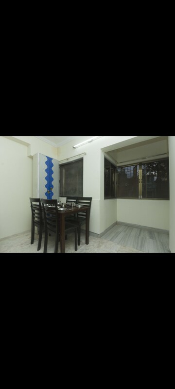  Pg For Rent in Malad West