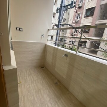 Balcony in 1 BHK Apartment at Kondapur – for Rent