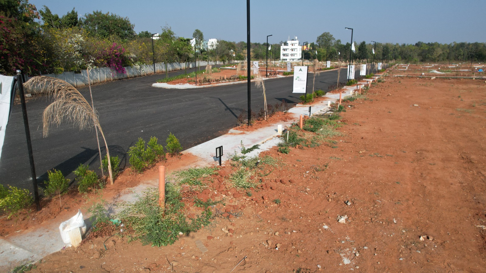Plot For Sale in Bj Property Near Chandapu