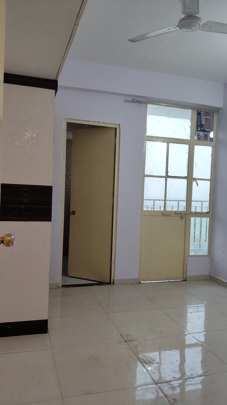 undefined, signature-global-solera-2 2 Bedroom 577 Sq.Ft. Apartment In Sector 107 Gurgaon 8348521