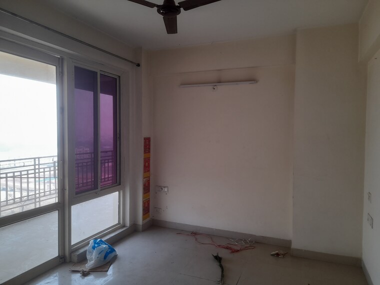 Room, bptp-park-81 3 Bedroom 275 Sq.Yd. Builder Floor In Sector 81 Faridabad 8348533