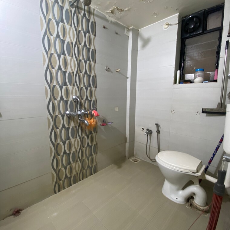 Bathroom, khadki 2 Bedroom 1100 Sq.Ft. Apartment In Khadki Pune 8348577