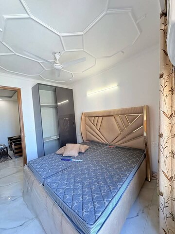 Bathroom in 1 BHK Apartment at Saket – for Rent
